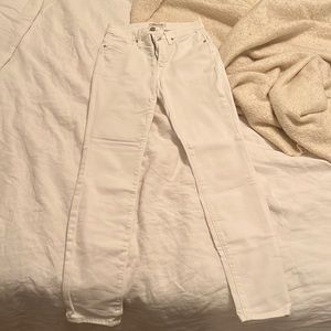 9” High Rise White Skinny Jeans - size 24